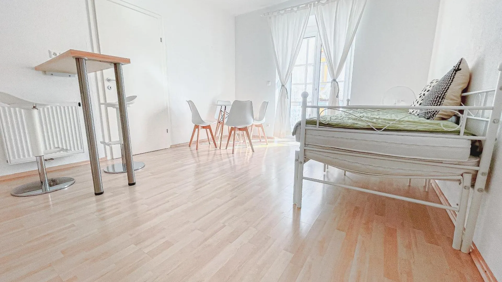 Contactless Self-Check-In - Studio, 5 Minutes To Center Apartment Graz